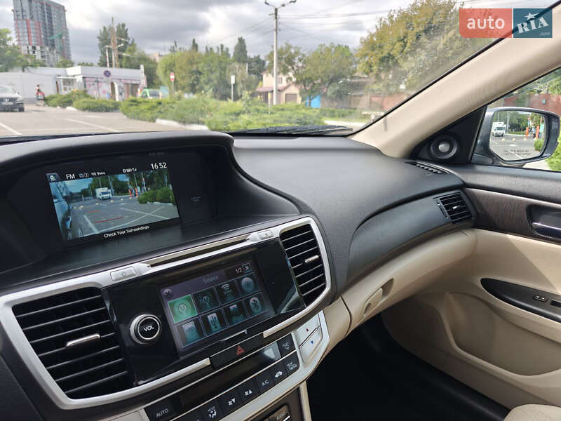 Седан Honda Accord 2013 в Одессе
