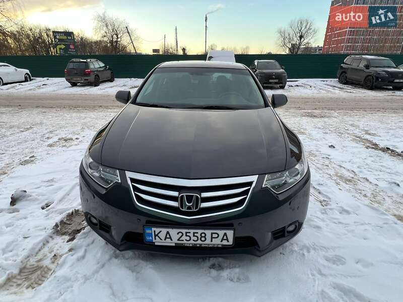 Honda Accord 2011