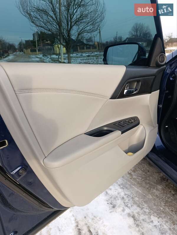Седан Honda Accord 2013 в Коломиї