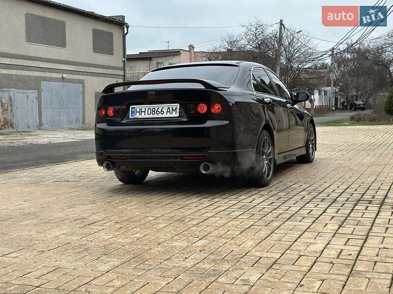 Седан Honda Accord 2004 в Одесі