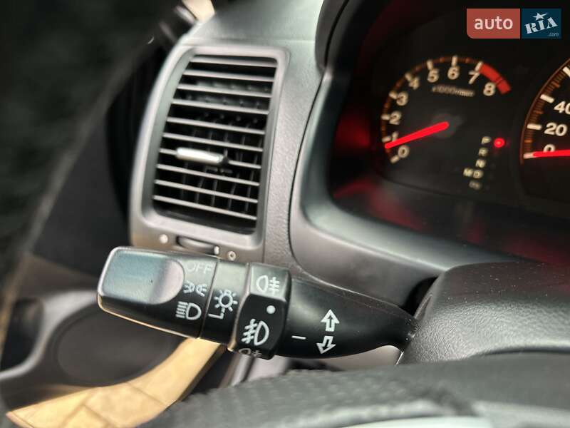 Седан Honda Accord 2004 в Одесі