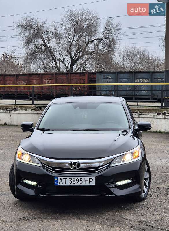 Седан Honda Accord 2016 в Днепре фото 6 Седан Honda Accord 2016 в Днепре