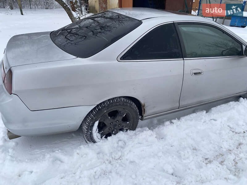 Купе Honda Accord 1998 в Здолбунове фото 6 Купе Honda Accord 1998 в Здолбунове