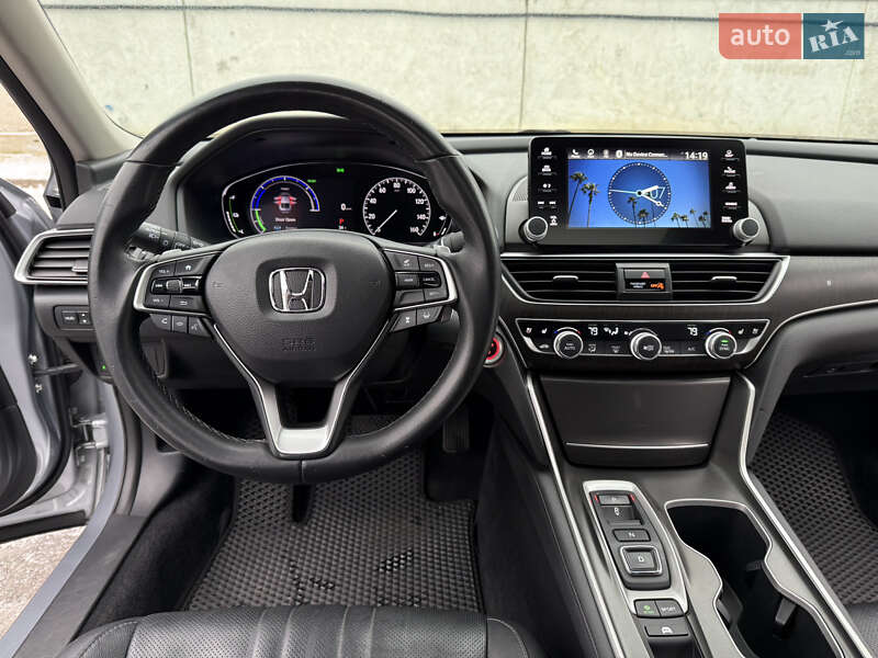 Седан Honda Accord 2019 в Киеве фото 30 Седан Honda Accord 2019 в Киеве