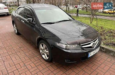 Седан Honda Accord 2006 в Чорнобаї