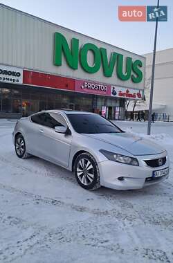 Купе Honda Accord 2008 в Киеве