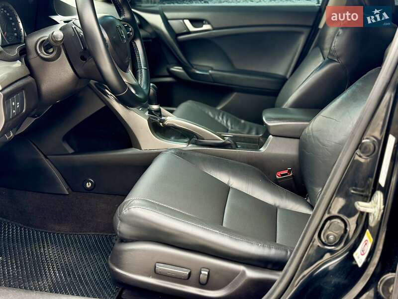 Седан Honda Accord 2008 в Днепре