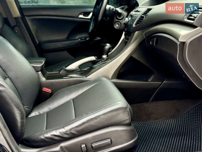 Седан Honda Accord 2008 в Днепре