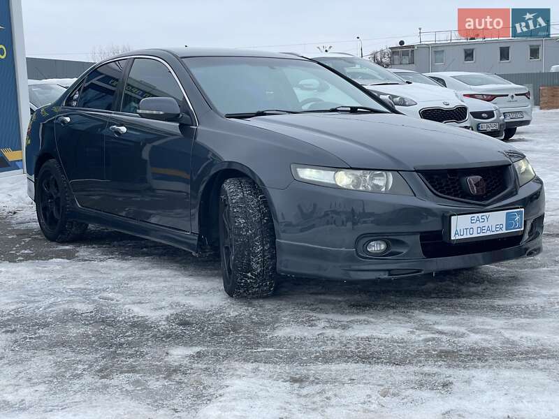 Седан Honda Accord 2003 в Киеве
