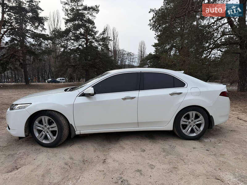 Седан Honda Accord 2012 в Дніпрі