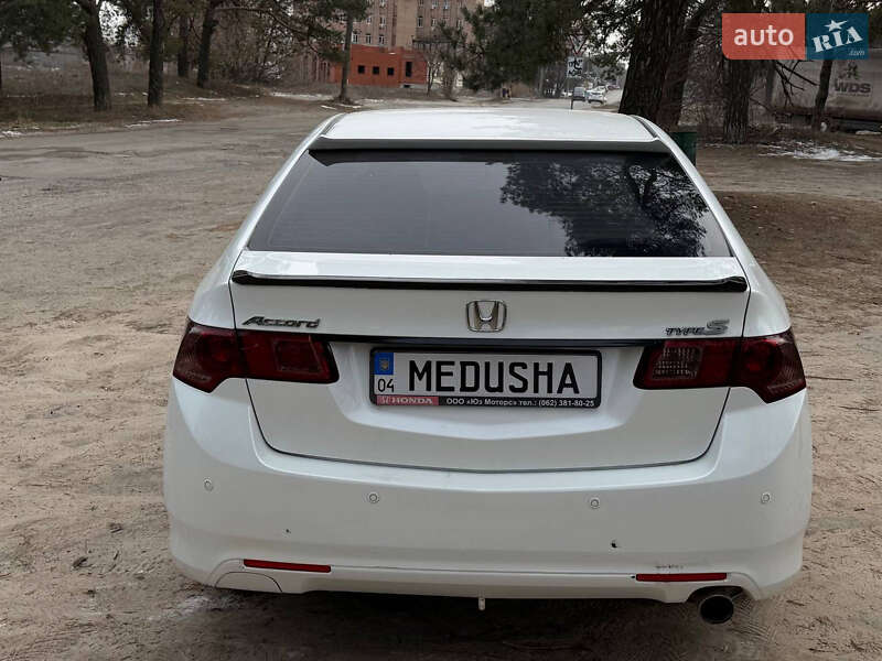 Седан Honda Accord 2012 в Дніпрі