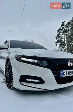 Седан Honda Accord 2020 в Обухове