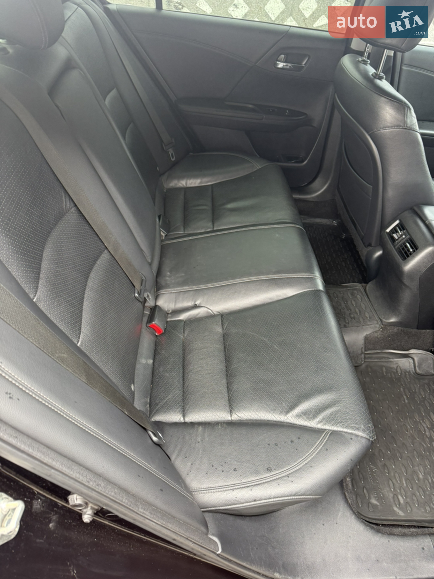 2013 Honda Accord - мініатюра 16
