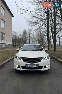 Седан Honda Accord 2008 в Жовтих Водах