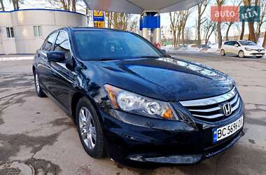 Седан Honda Accord 2012 в Львові