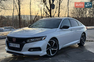 Седан Honda Accord 2018 в Києві