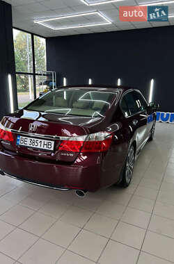 Седан Honda Accord 2013 в Миколаєві