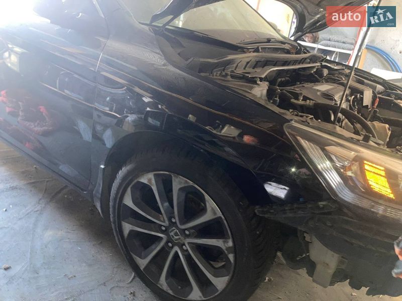 Седан Honda Accord 2014 в Днепре