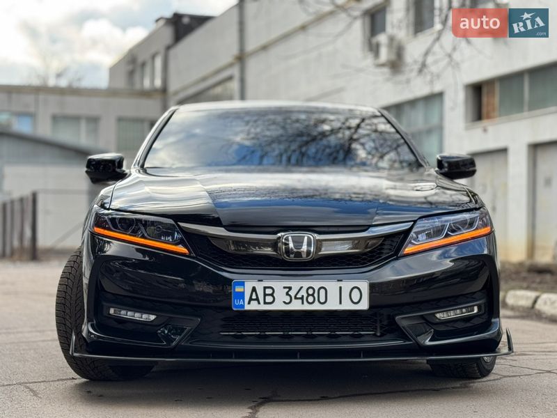 Купе Honda Accord 2016 в Виннице