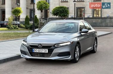 Седан Honda Accord 2018 в Львове