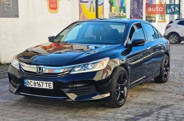 Седан Honda Accord 2016 в Львові