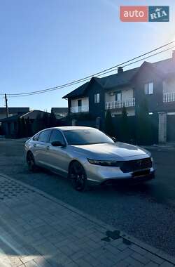Седан Honda Accord 2023 в Киеве