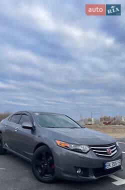 Седан Honda Accord 2009 в Зарічному