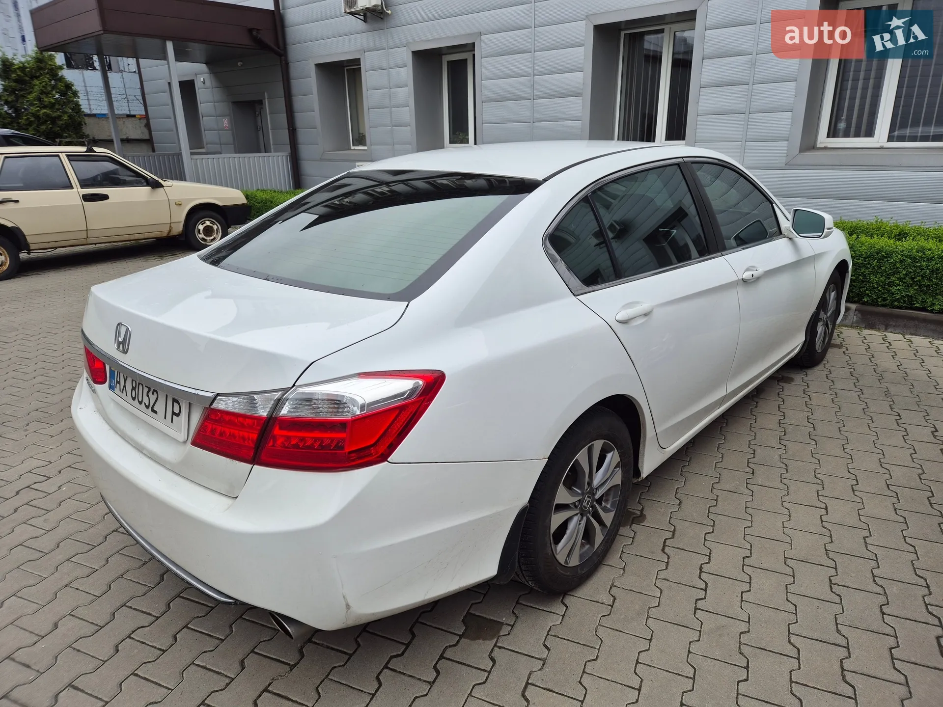 2013 Honda Accord - мініатюра 3