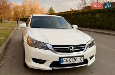 Седан Honda Accord 2013 в Киеве