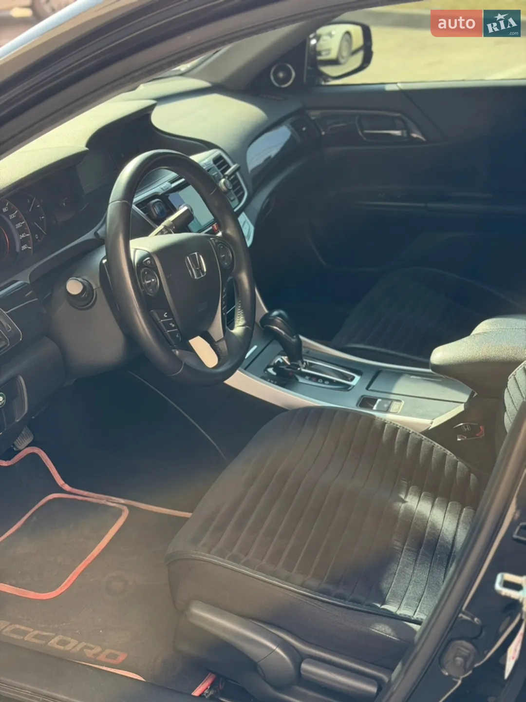 2014 Honda Accord - мініатюра 16