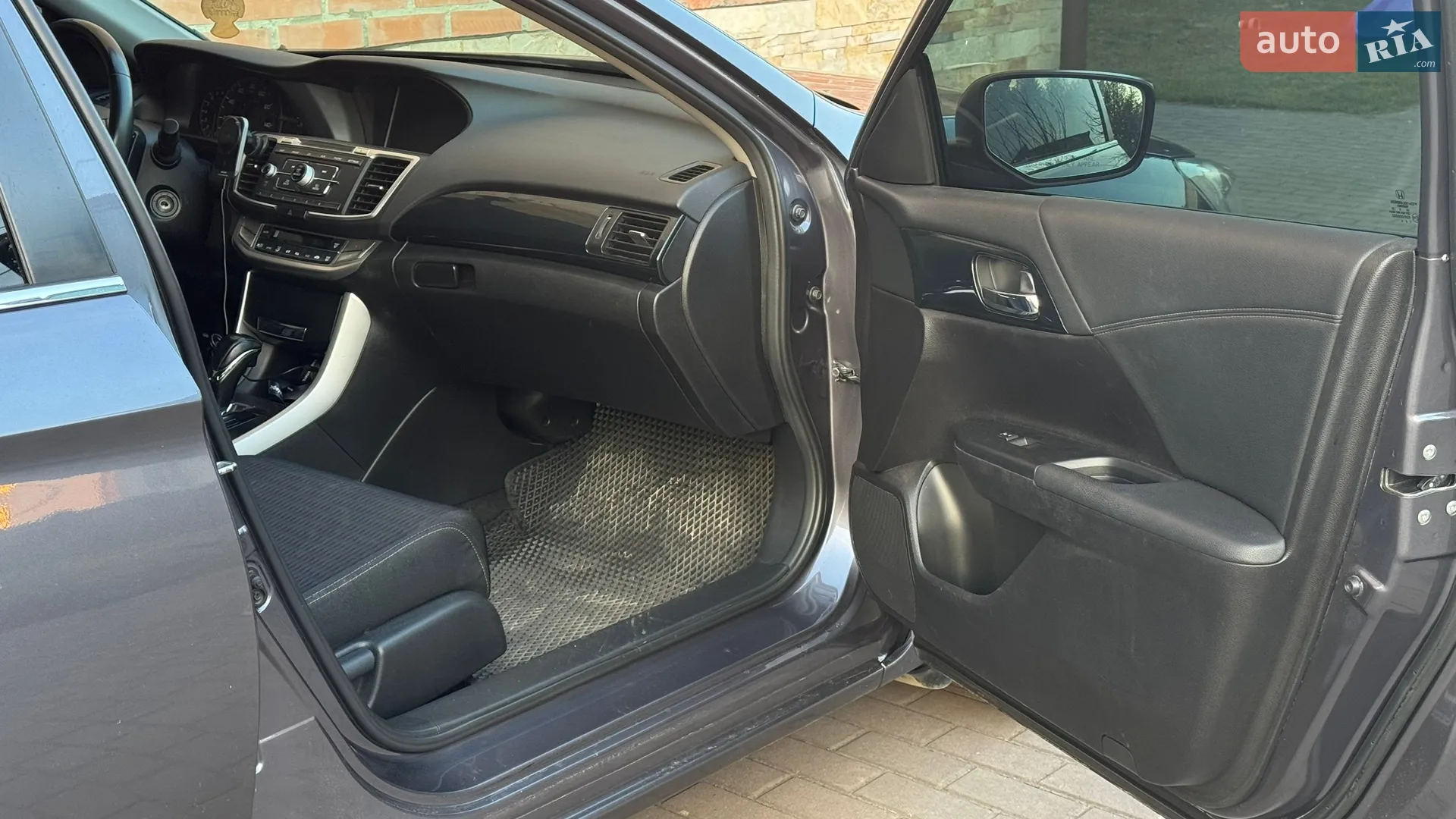 2015 Honda Accord - мініатюра 37