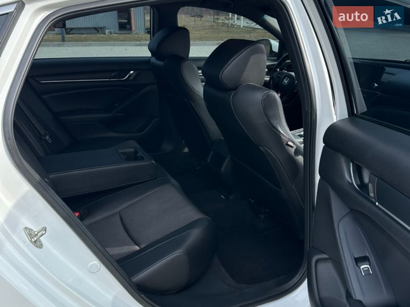 Седан Honda Accord 2019 в Рівному