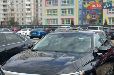 Седан Honda Accord 2018 в Киеве