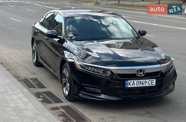 Седан Honda Accord 2018 в Києві