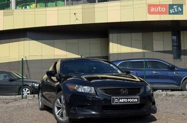 Купе Honda Accord 2008 в Киеве