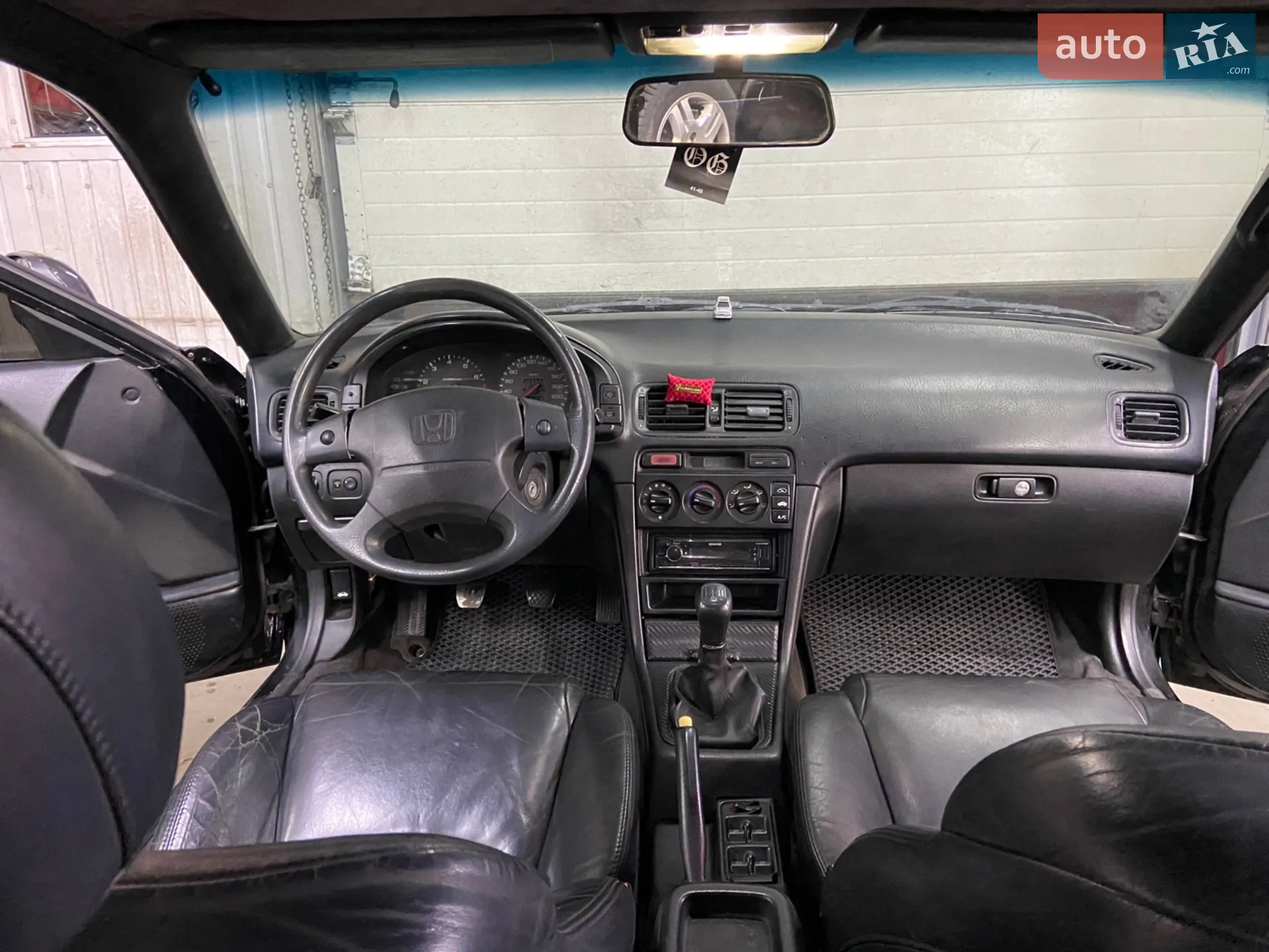Honda Accord 1993 VIN SHHCC75800U020472 фото оголошення 8 з 19