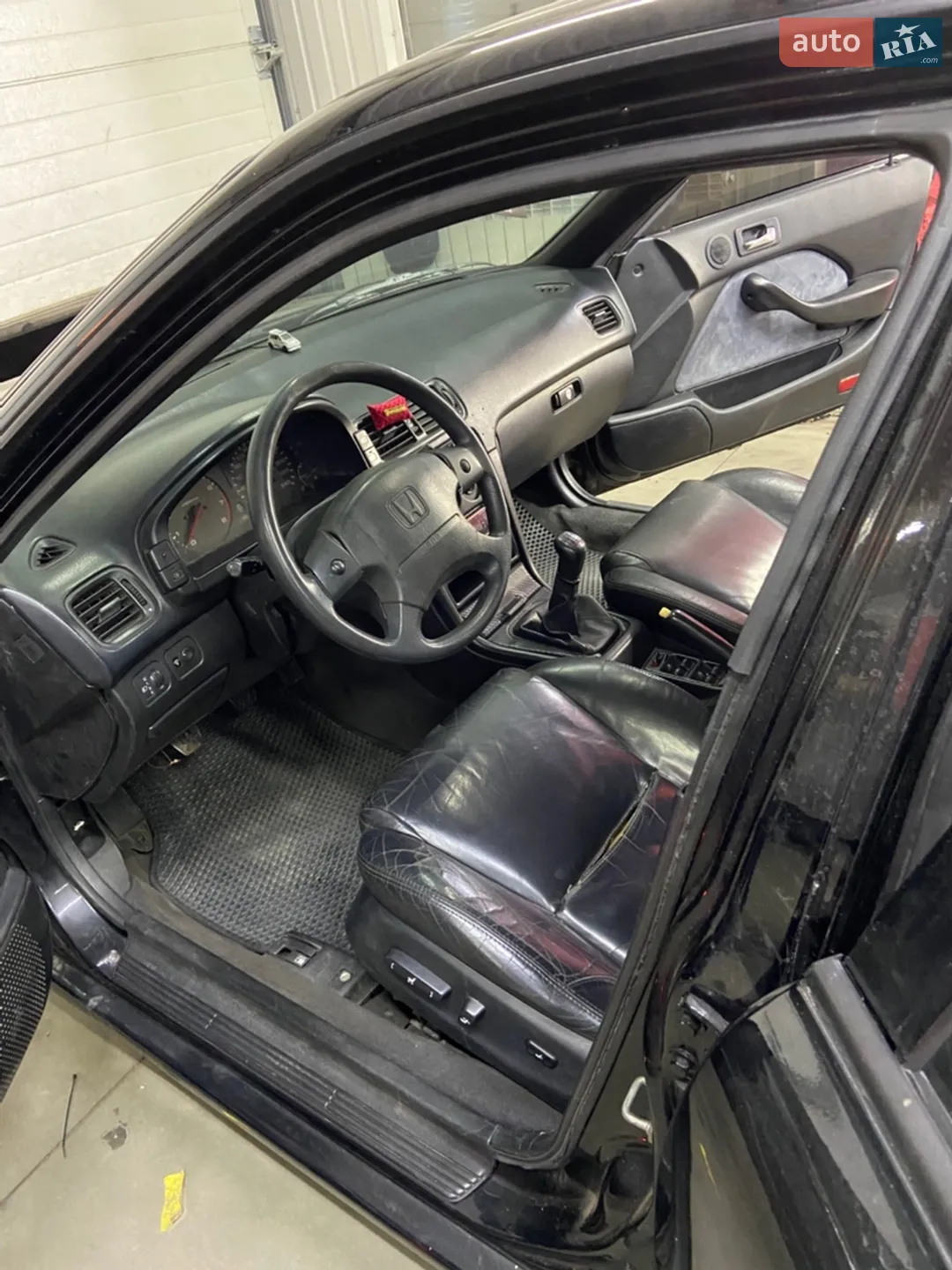 Honda Accord 1993 VIN SHHCC75800U020472 фото оголошення 10 з 19