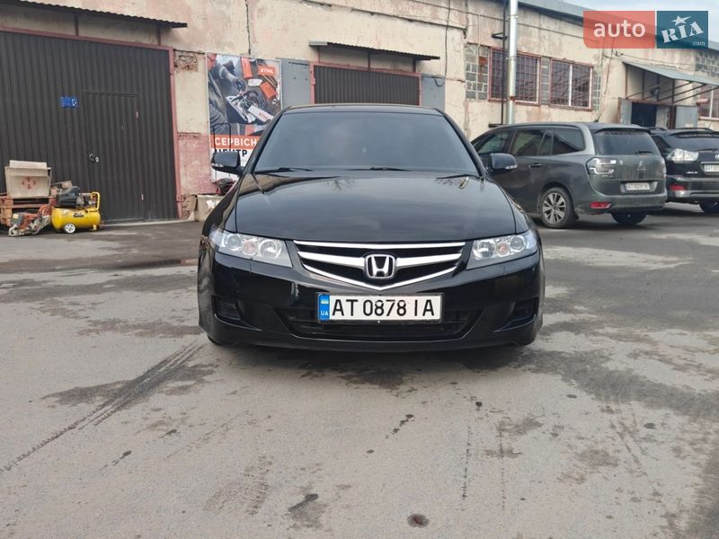 Седан Honda Accord 2006 в Калуші