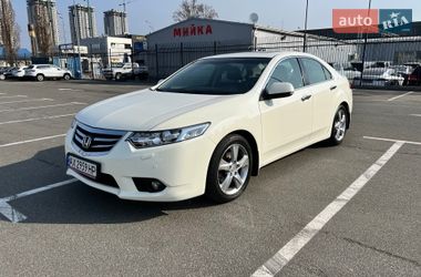 Седан Honda Accord 2011 в Києві
