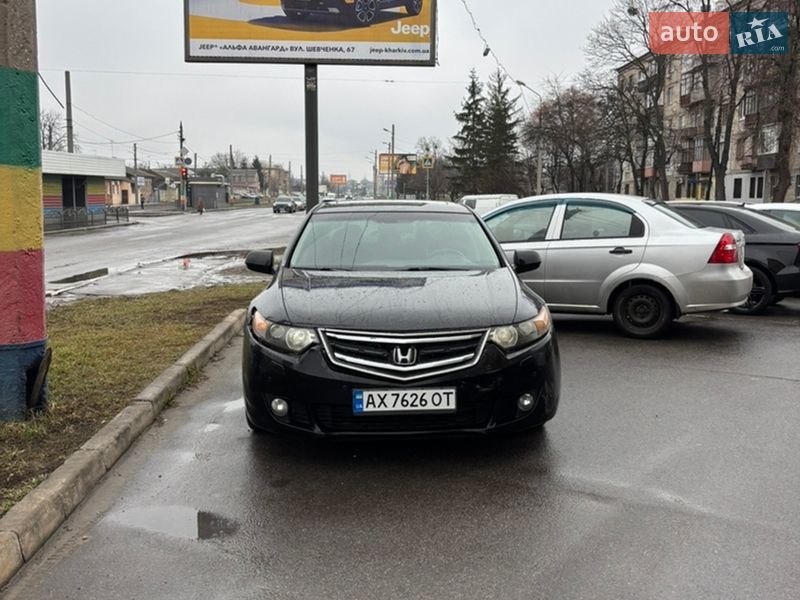 Седан Honda Accord 2010 в Харькове