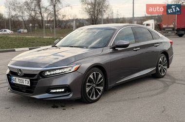 Седан Honda Accord 2018 в Києві