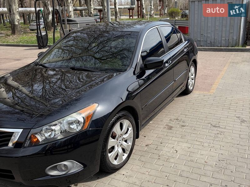 Седан Honda Accord 2008 в Днепре