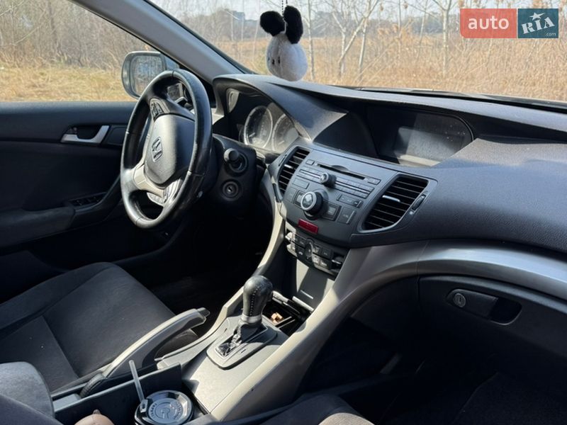 Седан Honda Accord 2009 в Шептицькому