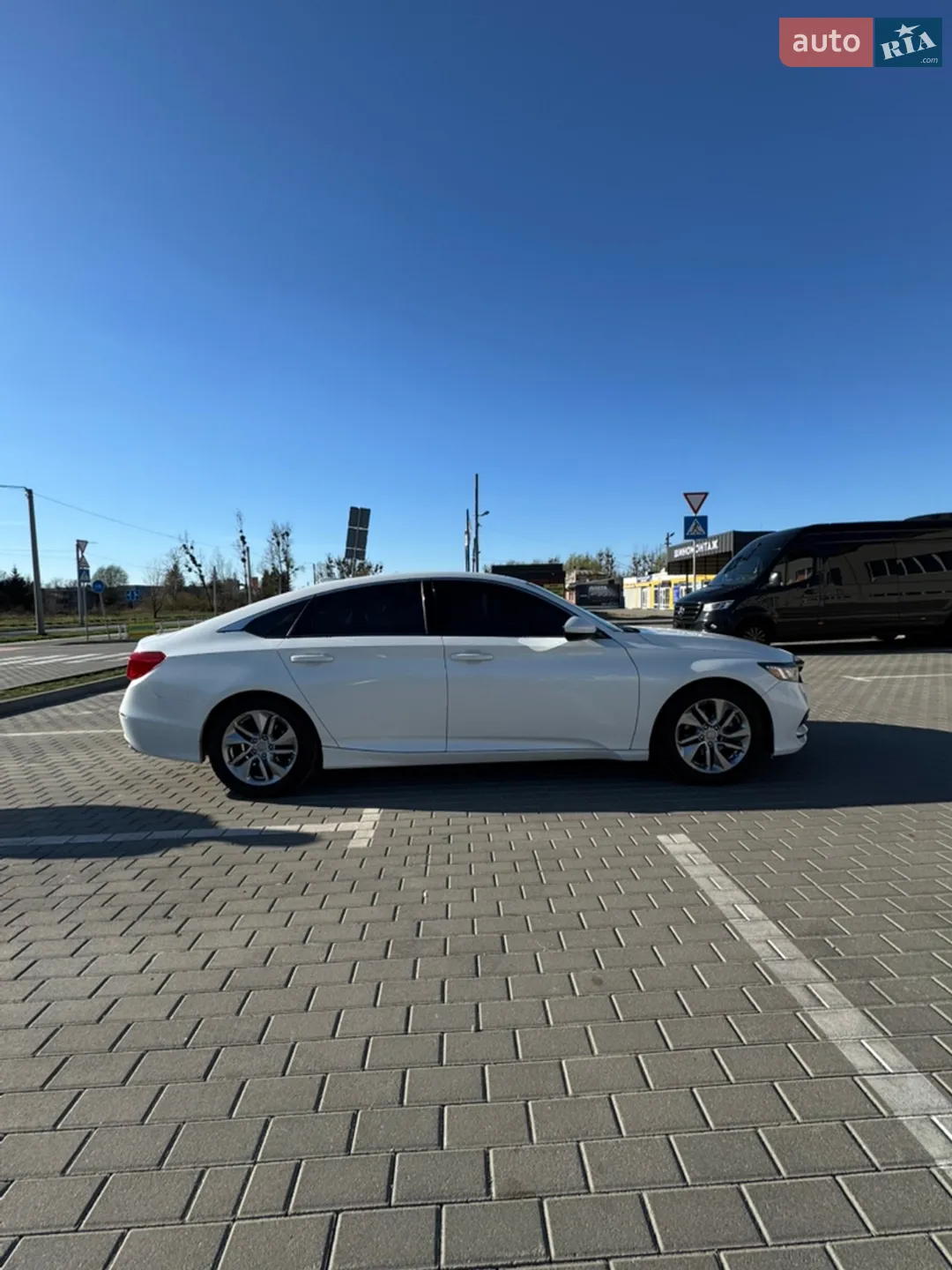 2018 Honda Accord - мініатюра 21