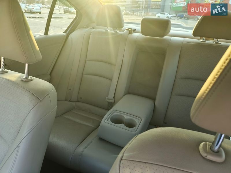 Седан Honda Accord 2017 в Днепре