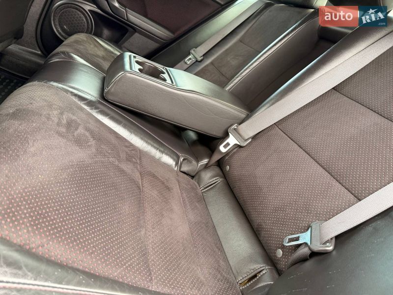 Седан Honda Accord 2012 в Охтирці