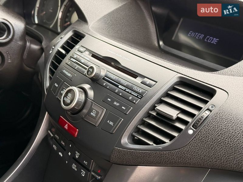 Седан Honda Accord 2012 в Охтирці