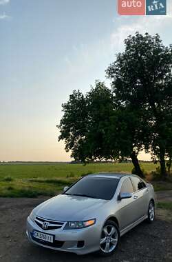 Седан Honda Accord 2006 в Смілі