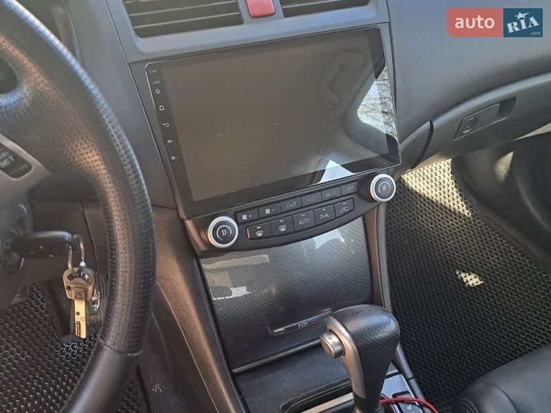 Седан Honda Accord 2005 в Вишневом