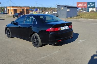 Седан Honda Accord 2004 в Киеве
